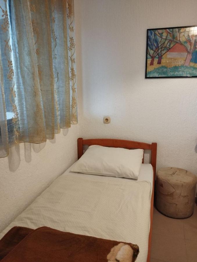 Apartments Vila Lavanda 오미살즈 외부 사진