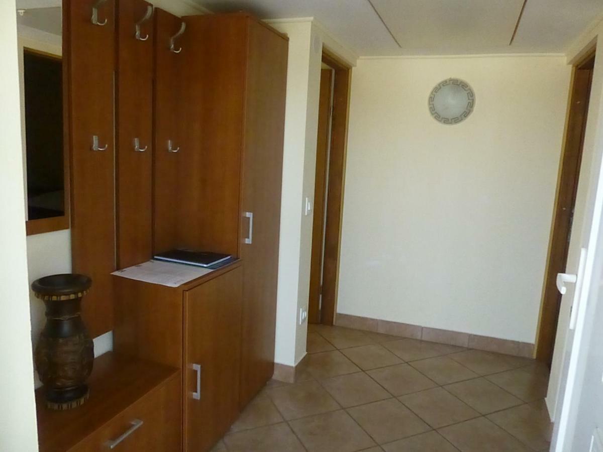 Apartments Vila Lavanda 오미살즈 외부 사진